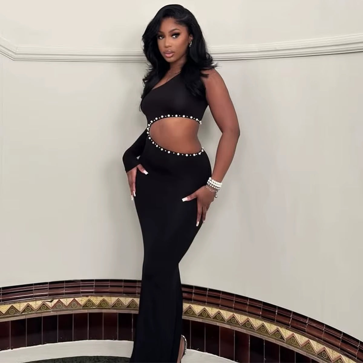 Redpeony 2025 Summer Sexy Slant Shoulder Cut Out Bodycon Dress Women Diamond Pearl Trim Luxury Party Night Women Maxi Dress